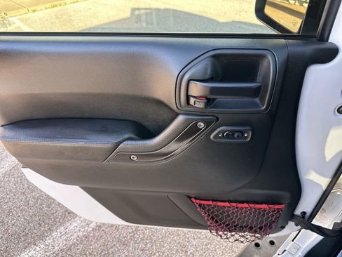 Used 2018 Jeep Wrangler Unlimited Rubicon image 24