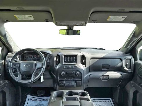 Used 2019 Chevrolet Silverado 1500 Custom Trail Boss w/ Custom Convenience Package AWD/4WD image 31