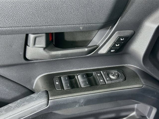 Certified 2026 Toyota 4Runner TRD Off-Road Premium AWD/4WD image 19