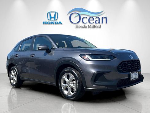 Used 2023 Honda HR-V LX image 1