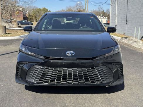 Certified 2025 Toyota Camry SE image 25