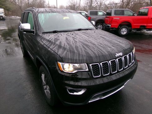 Used 2021 Jeep Grand Cherokee Limited image 2