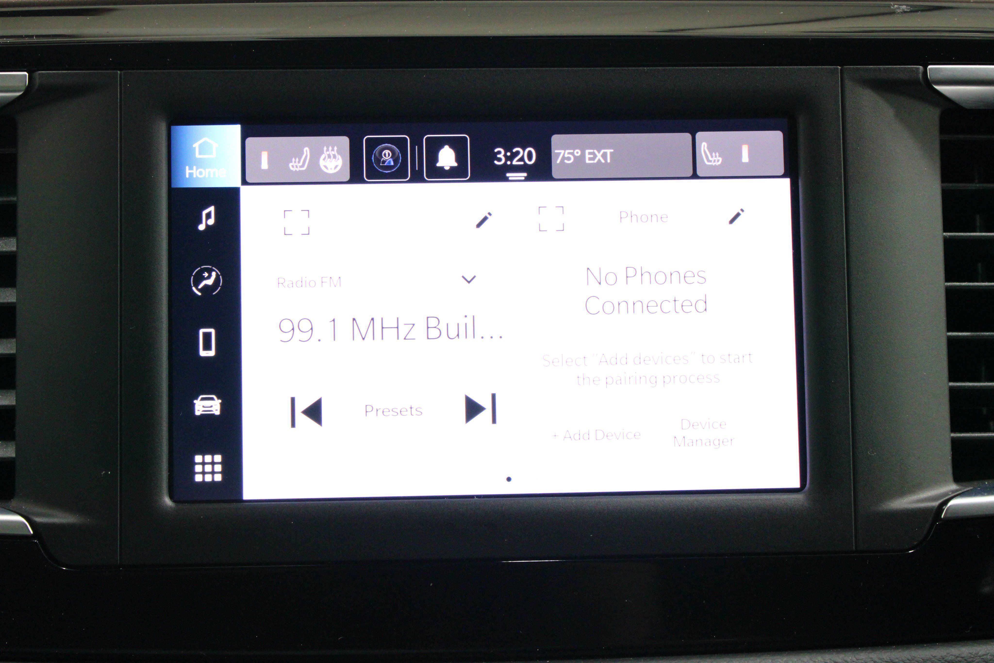 Used 2024 Chrysler Voyager LX FWD image 12