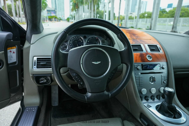 Used 2006 Aston Martin DB9 Volante RWD image 26