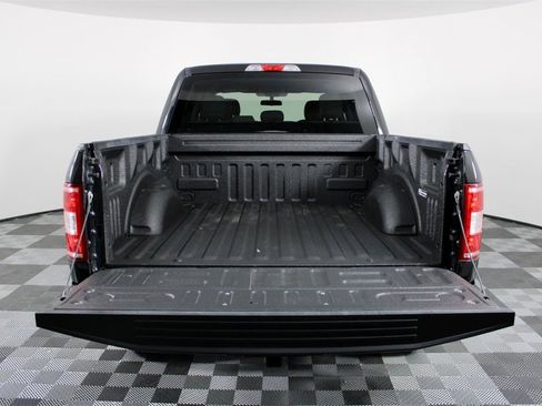 Used 2020 Ford F150 XLT image 8