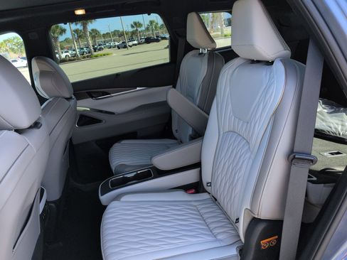 New 2026 INFINITI QX60 Autograph w/ Dark Cargo Package image 15