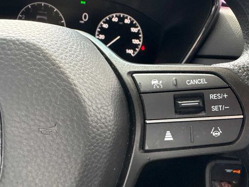 Used 2025 Honda CR-V LX image 8