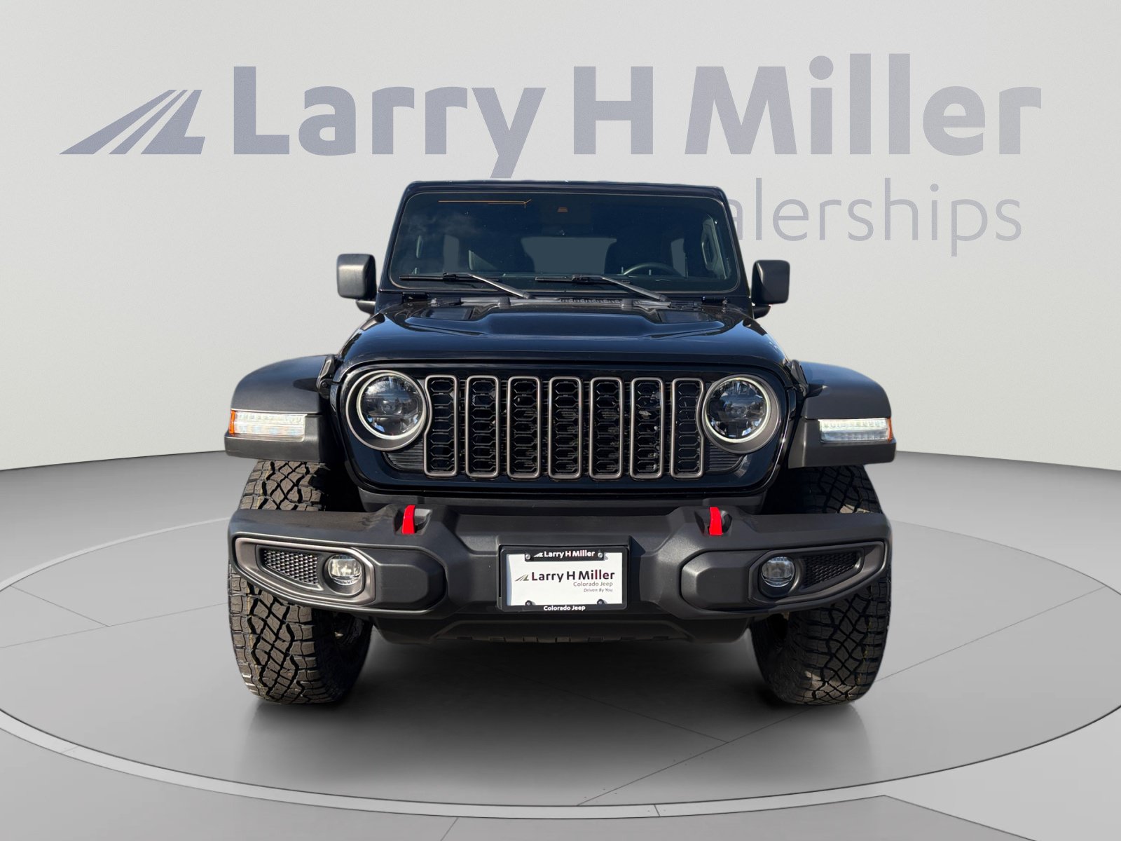 Used 2024 Jeep Wrangler Unlimited Rubicon AWD/4WD image 8