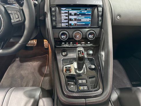 Used 2015 Jaguar F-TYPE R image 70