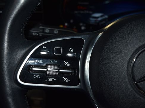 Certified 2023 Mercedes-Benz GLE 350 4MATIC image 9