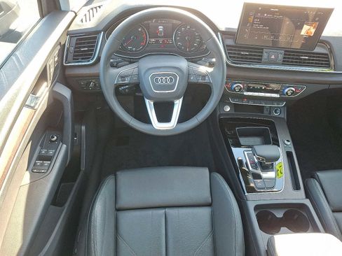 Used 2024 Audi Q5 2.0T Premium image 11