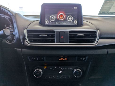 Used 2017 MAZDA MAZDA3 Grand Touring image 19