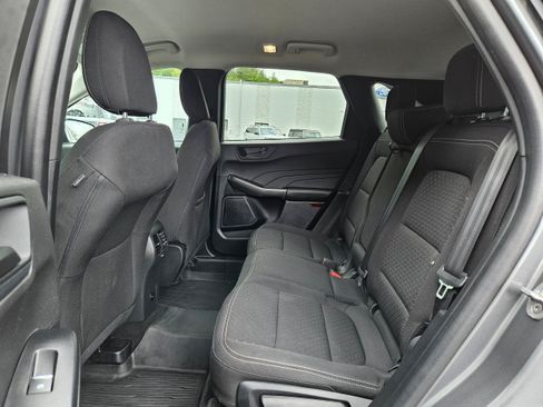 Used 2024 Ford Escape Active AWD/4WD image 9