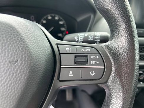 Used 2023 Honda HR-V LX image 18