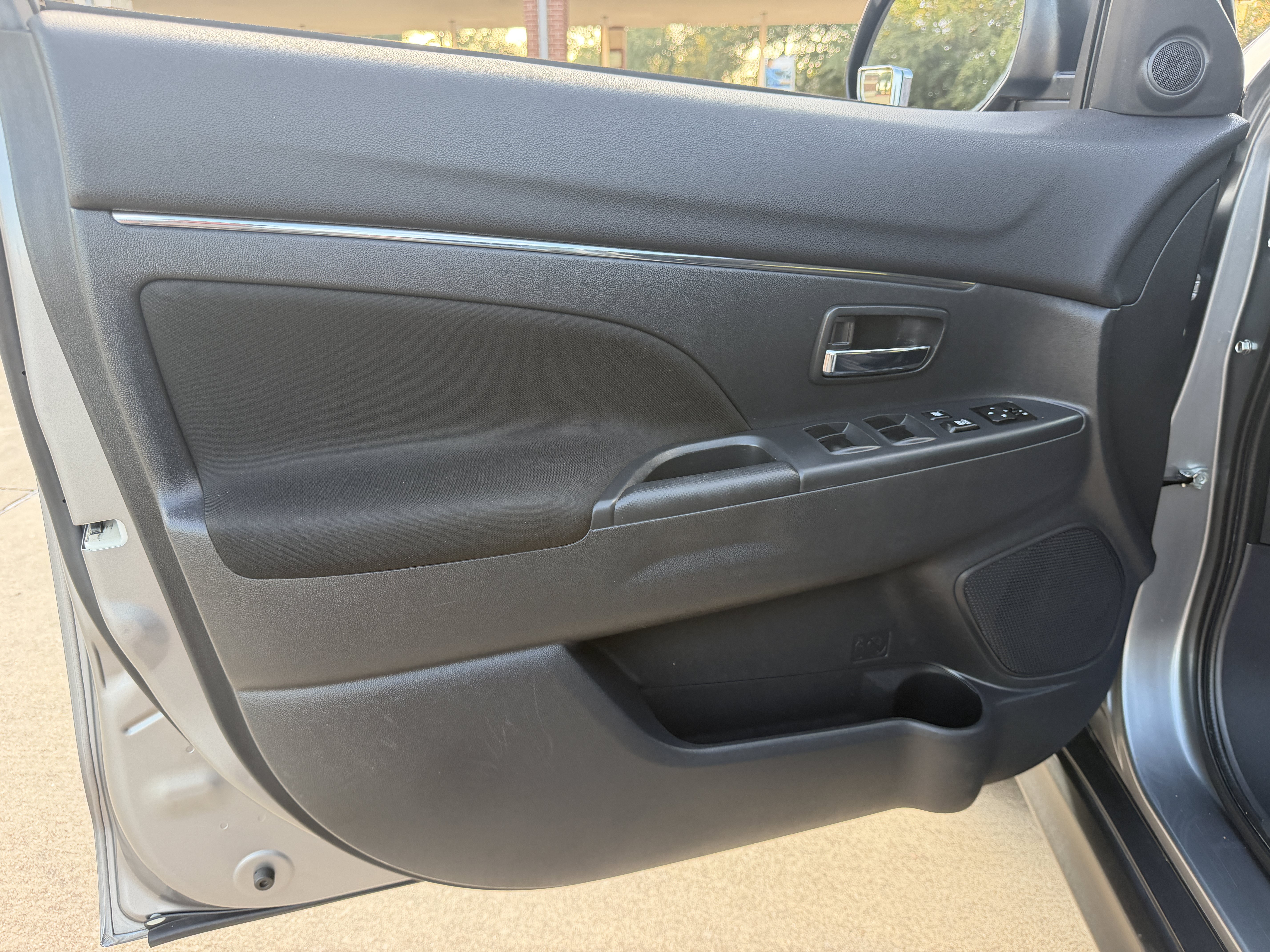 Used 2021 Mitsubishi Outlander Sport ES AWD/4WD image 18