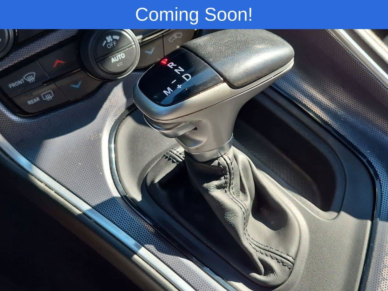 Used 2015 Dodge Challenger SXT Plus w/ Driver Convenience Group RWD image 31