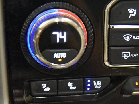 Used 2021 GMC Yukon Denali w/ Denali Ultimate Package image 26