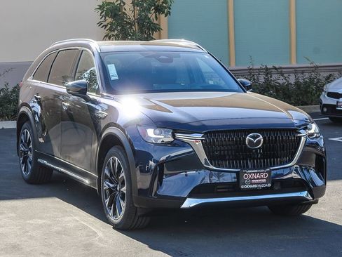 New 2026 MAZDA CX-90 Plug-In Hybrid w/ Premium Plus image 3
