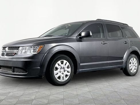 Used 2018 Dodge Journey SE w/ Popular Equipment Group FWD image 1