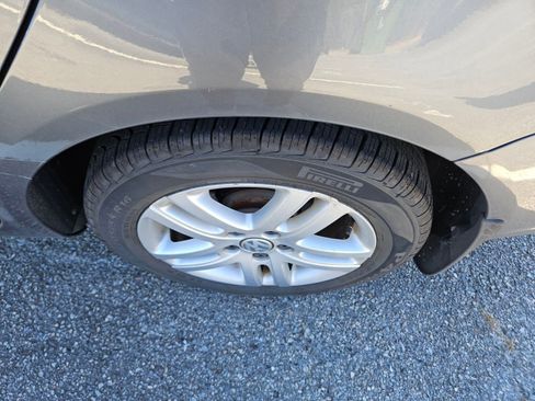 Used 2014 Volkswagen Jetta TDI image 6