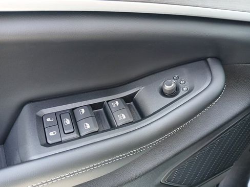 New 2026 Jeep Grand Cherokee Altitude image 35