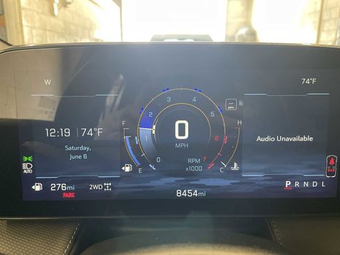 Used 2025 Chevrolet Equinox LT w/ Convenience Package II AWD/4WD image 12