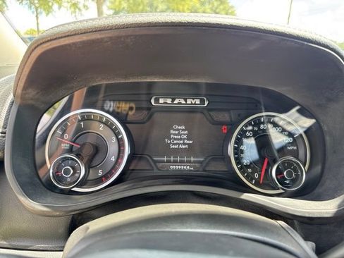 Used 2024 RAM 2500 Laramie AWD/4WD image 26