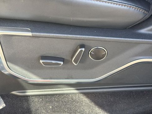 Used 2023 Ford F150 Raptor w/ Raptor Carbon Fiber Package image 26