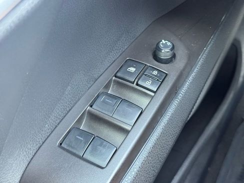 Used 2024 Toyota Camry SE image 23