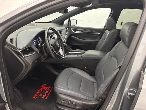 Used 2024 Buick Enclave Essence w/ Experience Buick Package AWD/4WD image 21