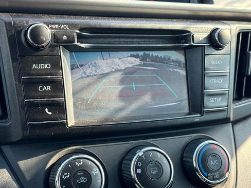 Used 2016 Toyota RAV4 LE image 23