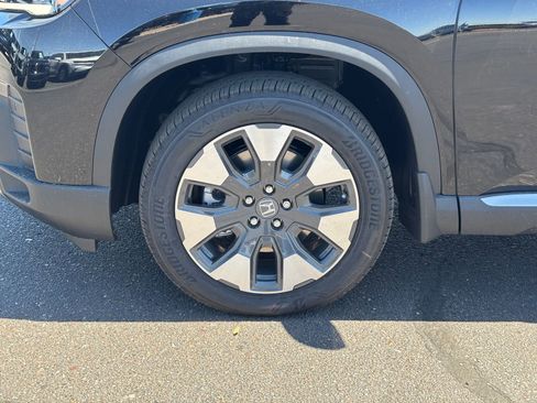 New 2026 Honda Pilot Elite image 5