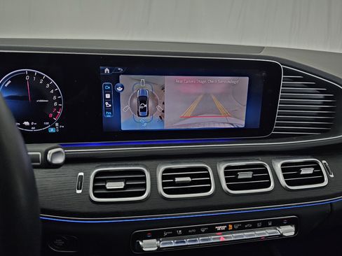 Certified 2025 Mercedes-Benz GLE 450e 4MATIC image 32