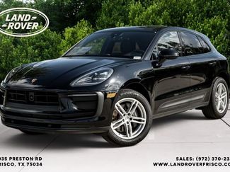 Used 2025 Porsche Macan AWD/4WD video 1