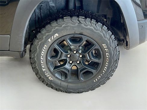 Used 2021 Jeep Cherokee Trailhawk w/ Sun, Sound & Nav Group image 37