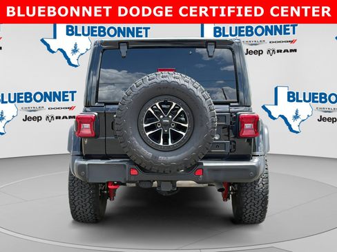 Used 2024 Jeep Wrangler Unlimited Rubicon AWD/4WD image 6