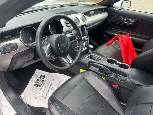 Used 2019 Ford Mustang GT Premium RWD image 16