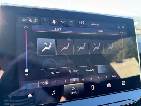 New 2026 Jeep Compass Limited image 33