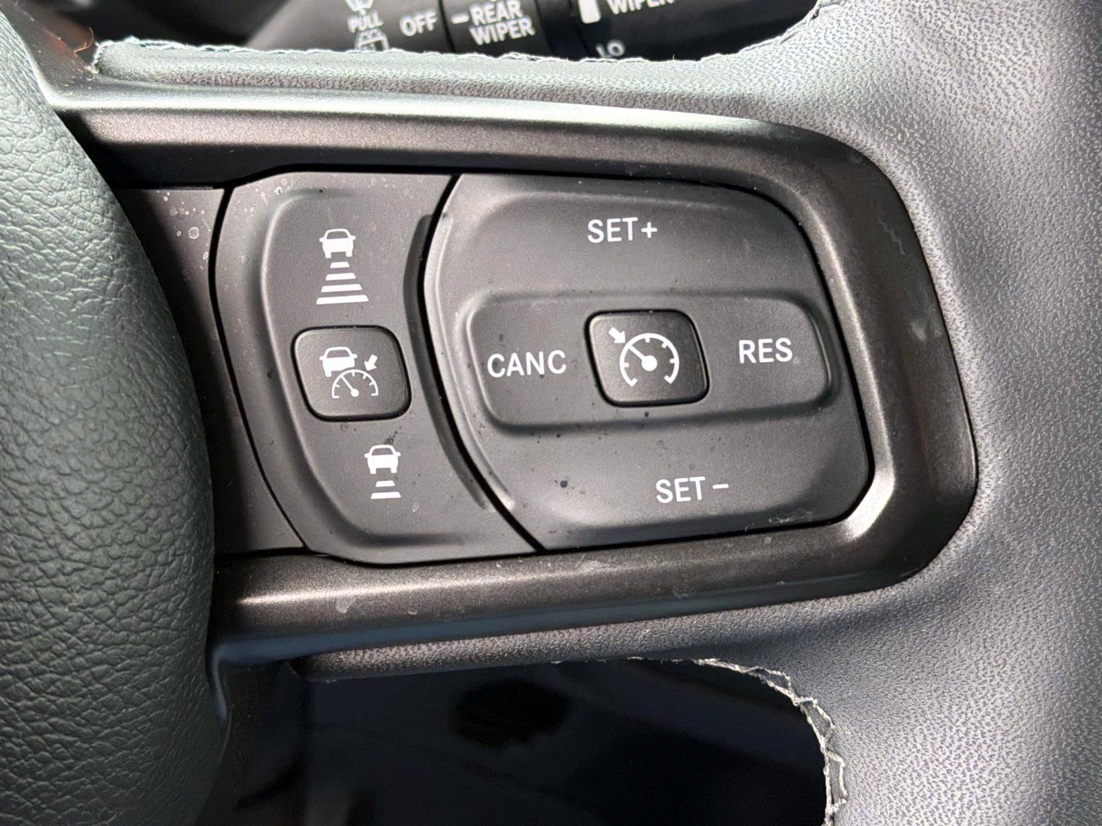 Used 2026 Jeep Wrangler Unlimited Rubicon w/ Safety Group AWD/4WD image 16
