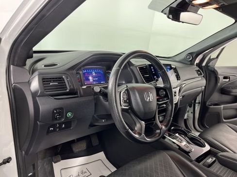 Used 2020 Honda Passport Touring image 19