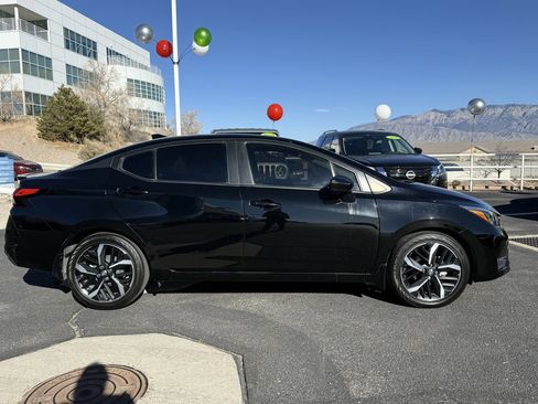 Used 2024 Nissan Versa SR w/ Trunk Package image 4