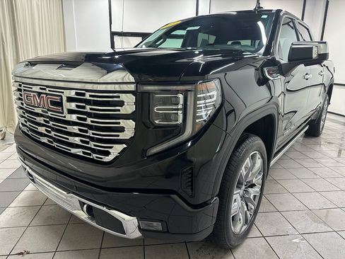 Used 2022 GMC Sierra 1500 Denali w/ Denali Reserve Package image 15