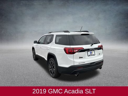 Used 2019 GMC Acadia SLT w/ Black Edition image 3
