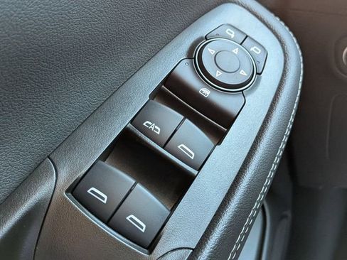 Used 2024 Buick Encore GX Preferred w/ Comfort Package FWD image 23