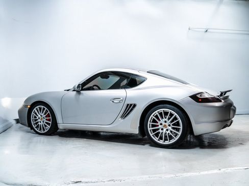 Used 2006 Porsche Cayman S image 2