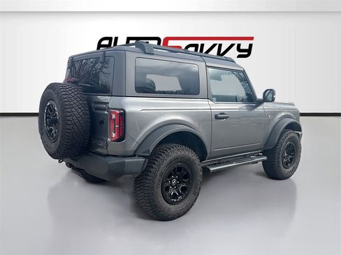 Used 2022 Ford Bronco Wildtrak image 7