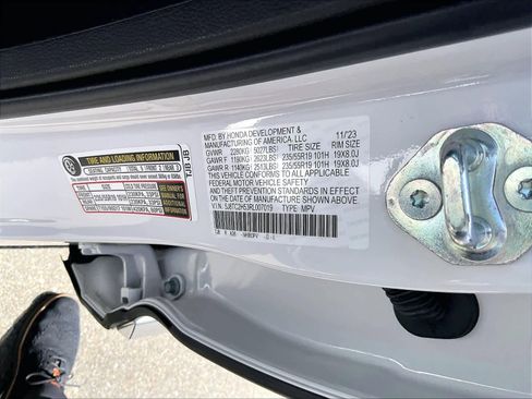 Used 2024 Acura RDX SH-AWD w/ Technology Package image 33