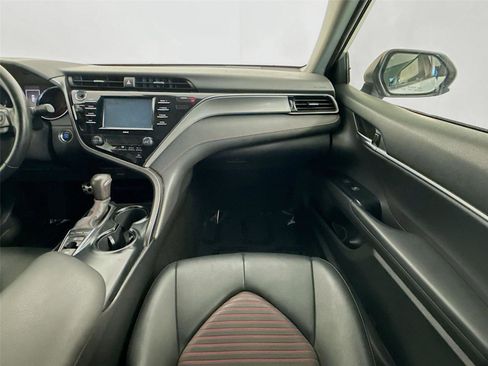 Used 2020 Toyota Camry TRD image 11