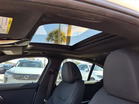 Used 2020 BMW 330i Sedan w/ Premium Package image 24