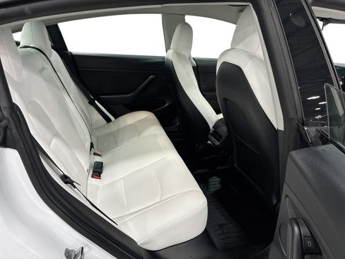 Certified 2022 Tesla Model 3 Performance AWD/4WD image 11